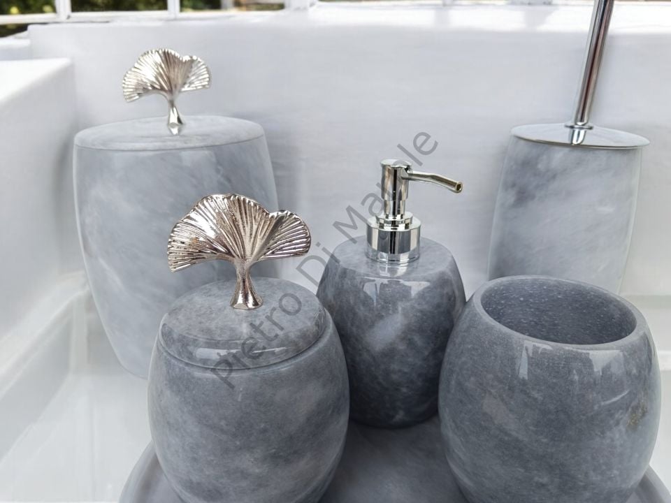 Gri Mermer 7 parça Oval Model Banyo Setimiz (GÜMÜŞ RENK AKSESUAR)
