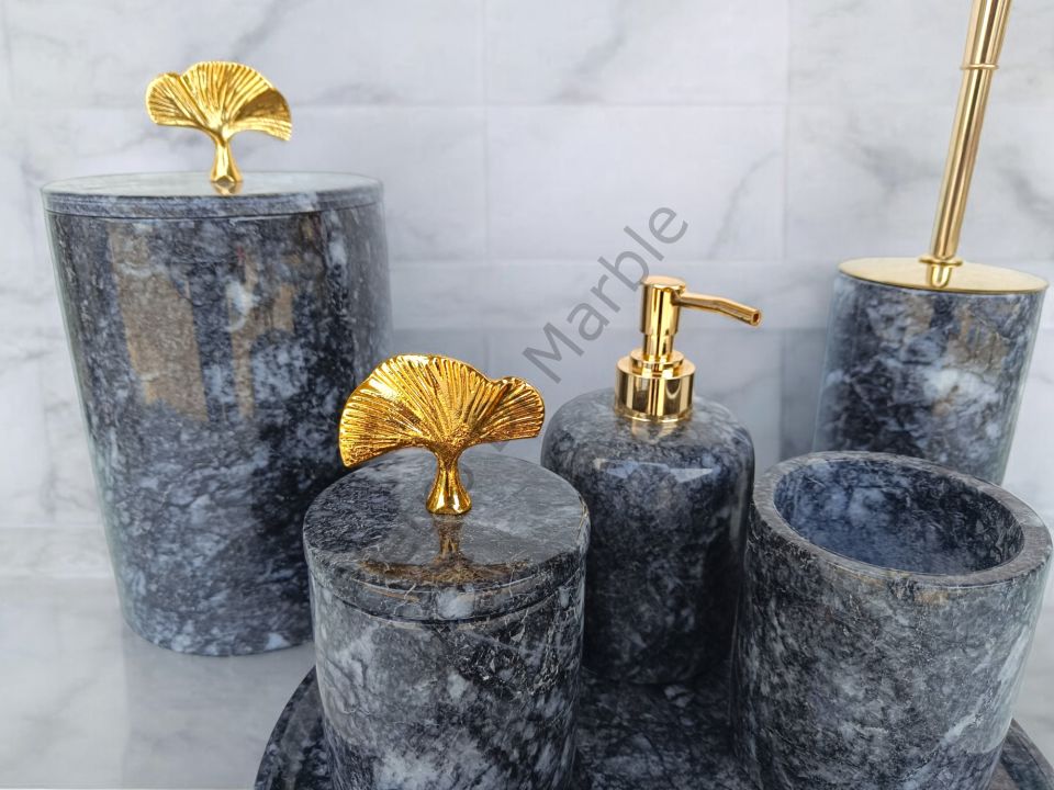 Antrasit Mermer 7 parça Klasik Model Banyo Setimiz (GOLD RENK AKSESUAR)